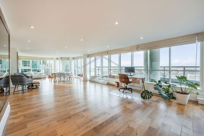 Flagstaff House, St George Wharf, London SW8  