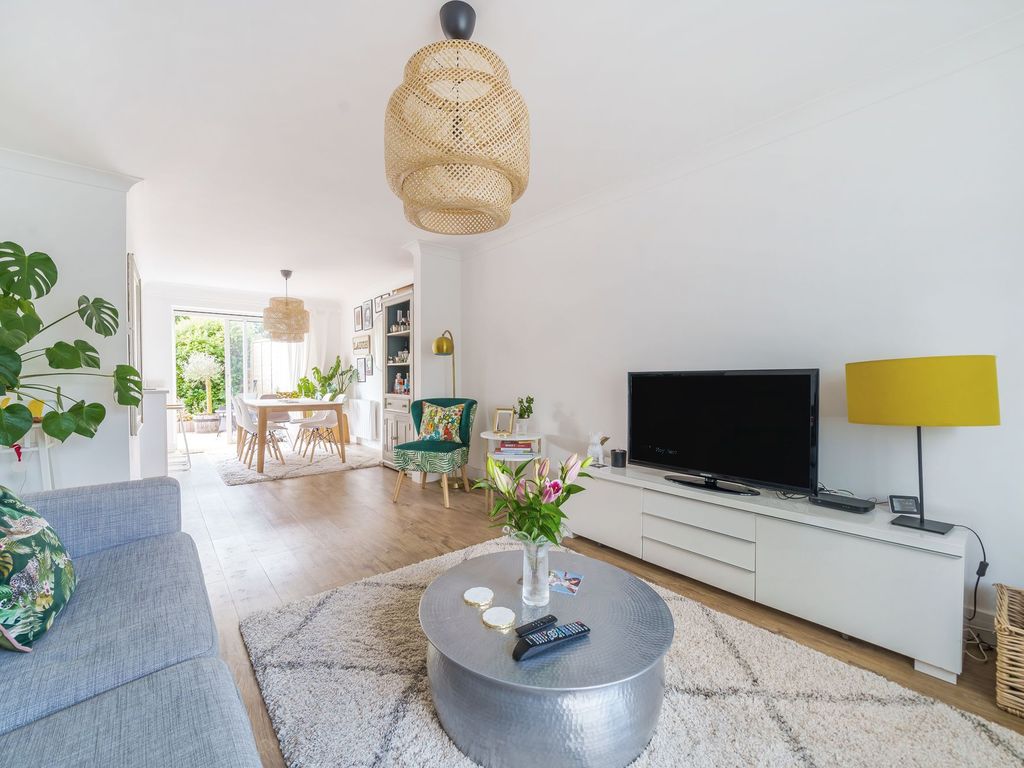 3 bed terraced house to rent in Oxford Road, Sutton Scotney SO21 Zoopla