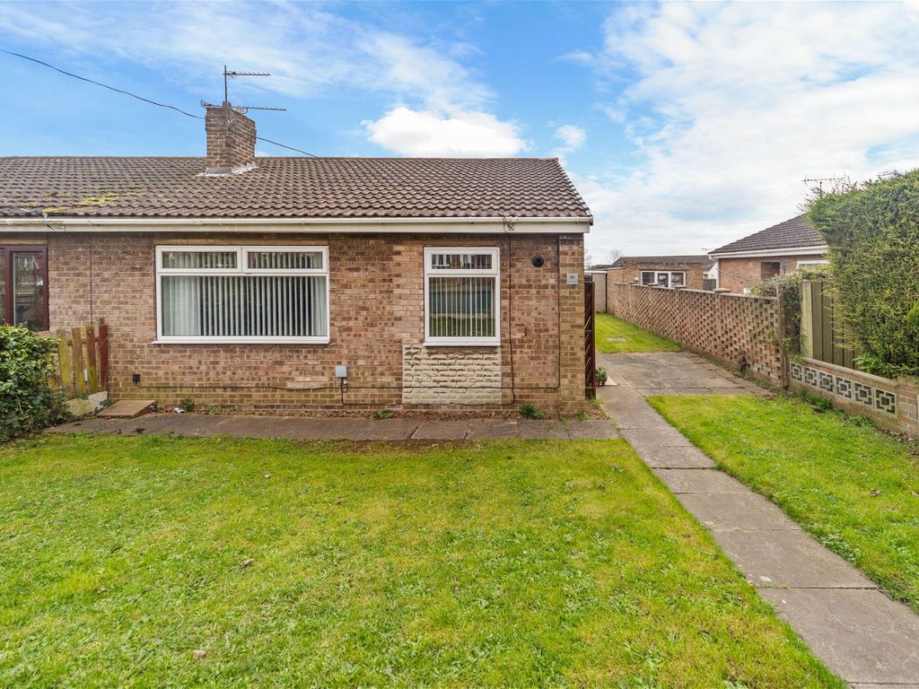 2 bed semidetached bungalow for sale in Tom Wood Ash Lane, Upton WF9