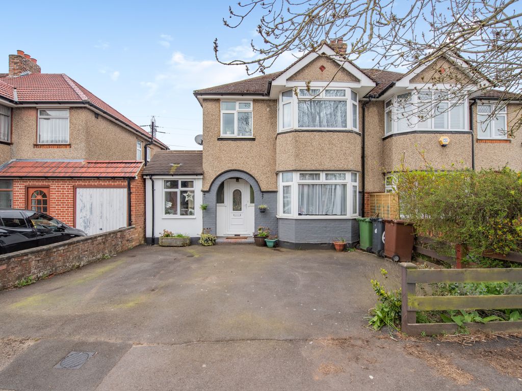 3 bed semidetached house for sale in Park Avenue, Bushey WD23 Zoopla