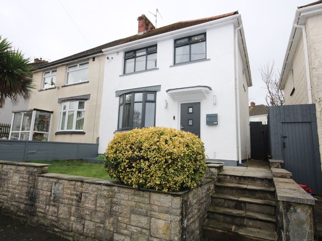 3 bed semidetached house for sale in Gaer Park Drive, Newport NP20, £