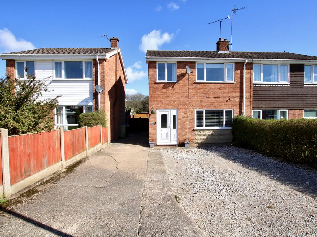 3 bed semidetached house for sale in Penfold Way, Morton, Alfreton
