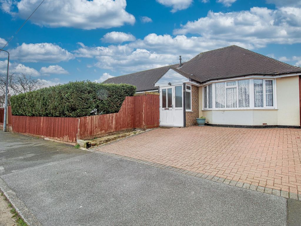 3 bed detached bungalow for sale in Hillcrest Avenue, Bexhill On Sea