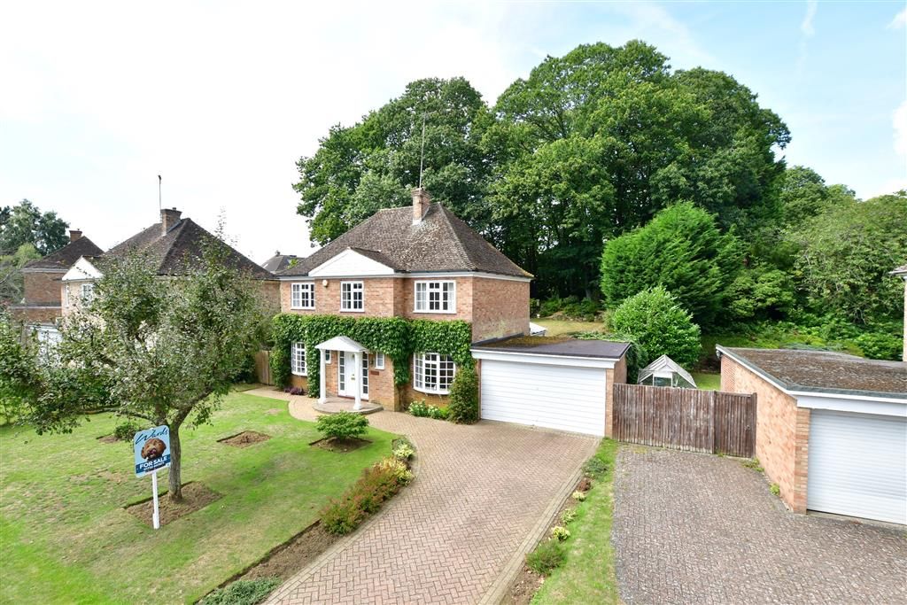 4 bed detached house for sale in Holt Wood Avenue, Aylesford, Kent ME20