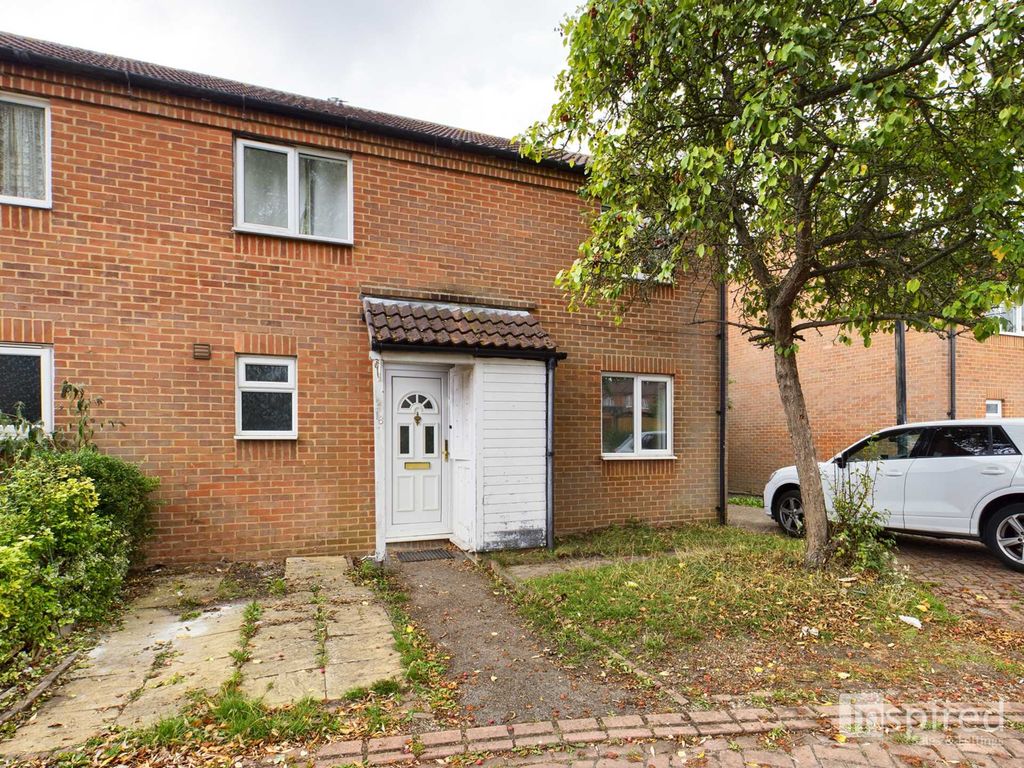 3 bed end terrace house for sale in Honeypot Close, Bradwell MK13 Zoopla