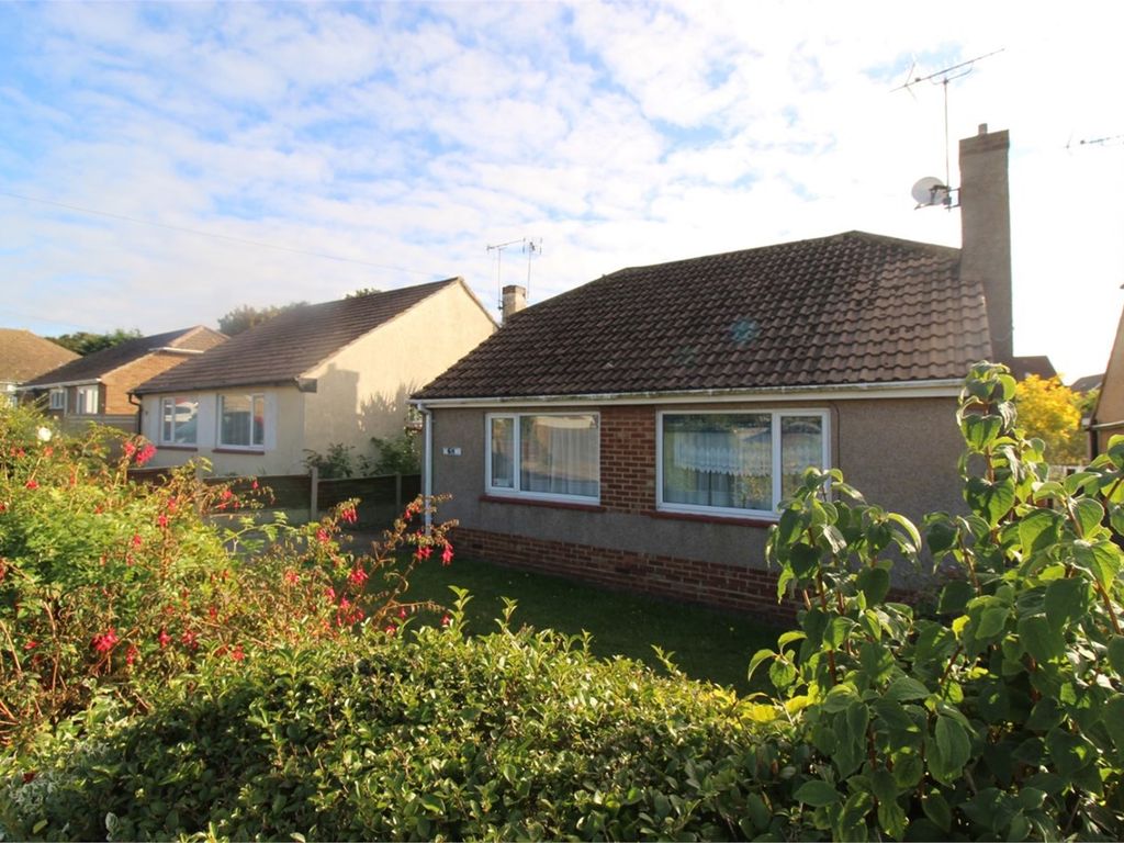 2 bed detached bungalow for sale in Mayfield Road, Herne Bay CT6 Zoopla