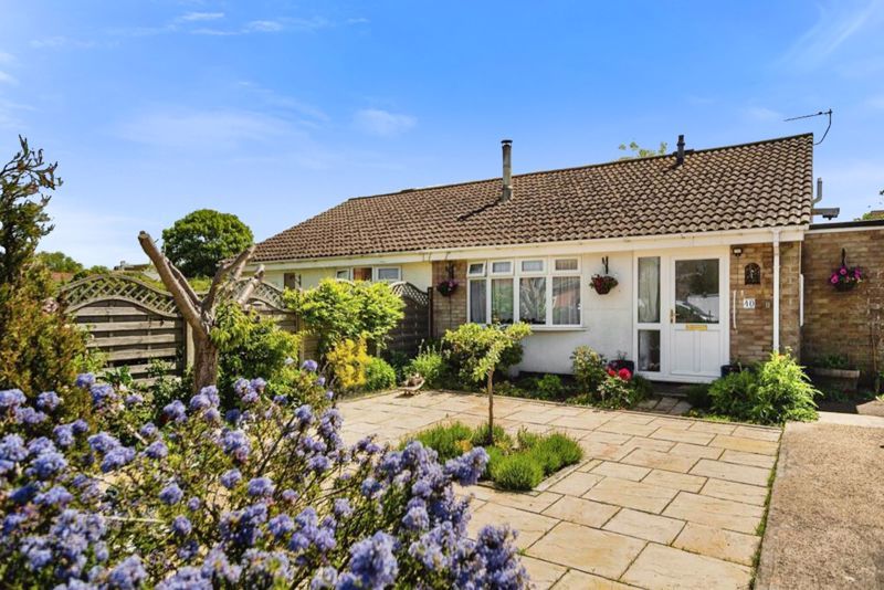 2 bed bungalow for sale in Poplar Lane, Romney Marsh TN29, £300,000