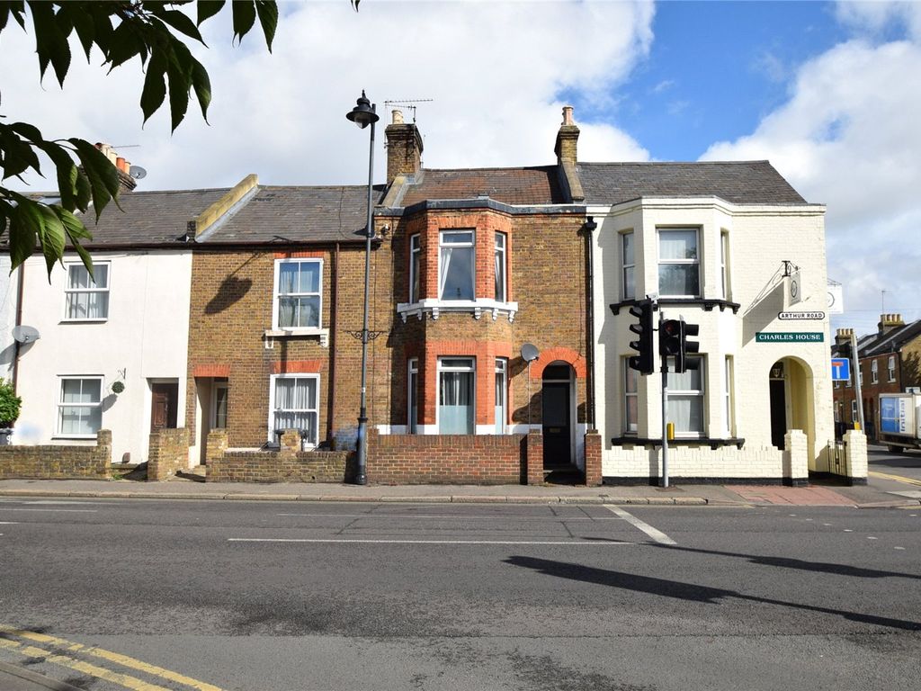 2 bed terraced house for sale in Arthur Road, Windsor, Berkshire SL4