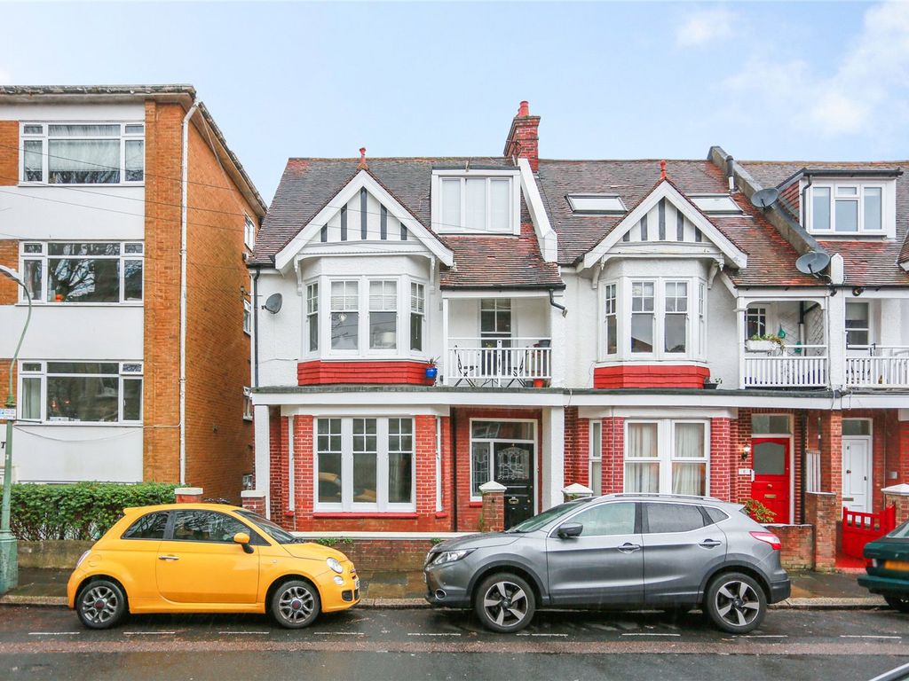 1 bed flat for sale in Selborne Place, Hove, East Sussex BN3, £375,000