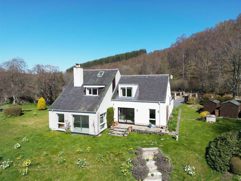 3 bed detached house for sale in Glenlivet, Ballindalloch AB37 Zoopla