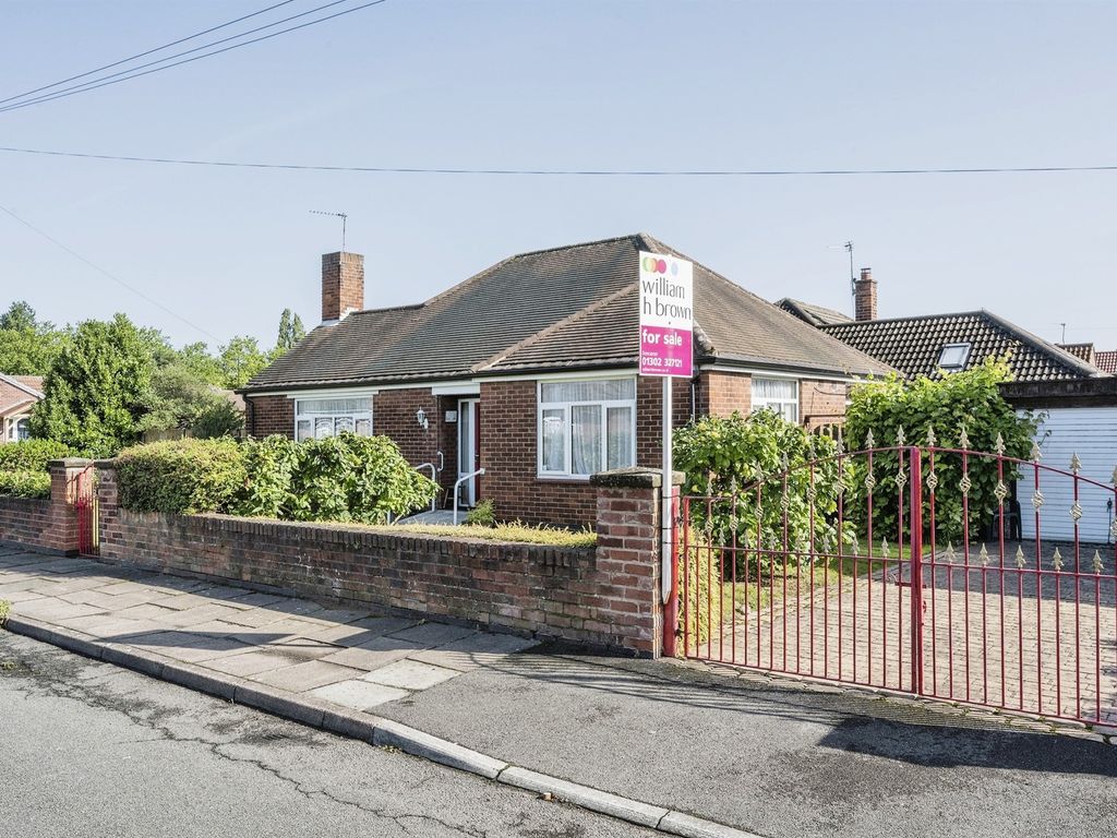 2 bed detached bungalow for sale in Heath Bank Road, Wheatley Hills