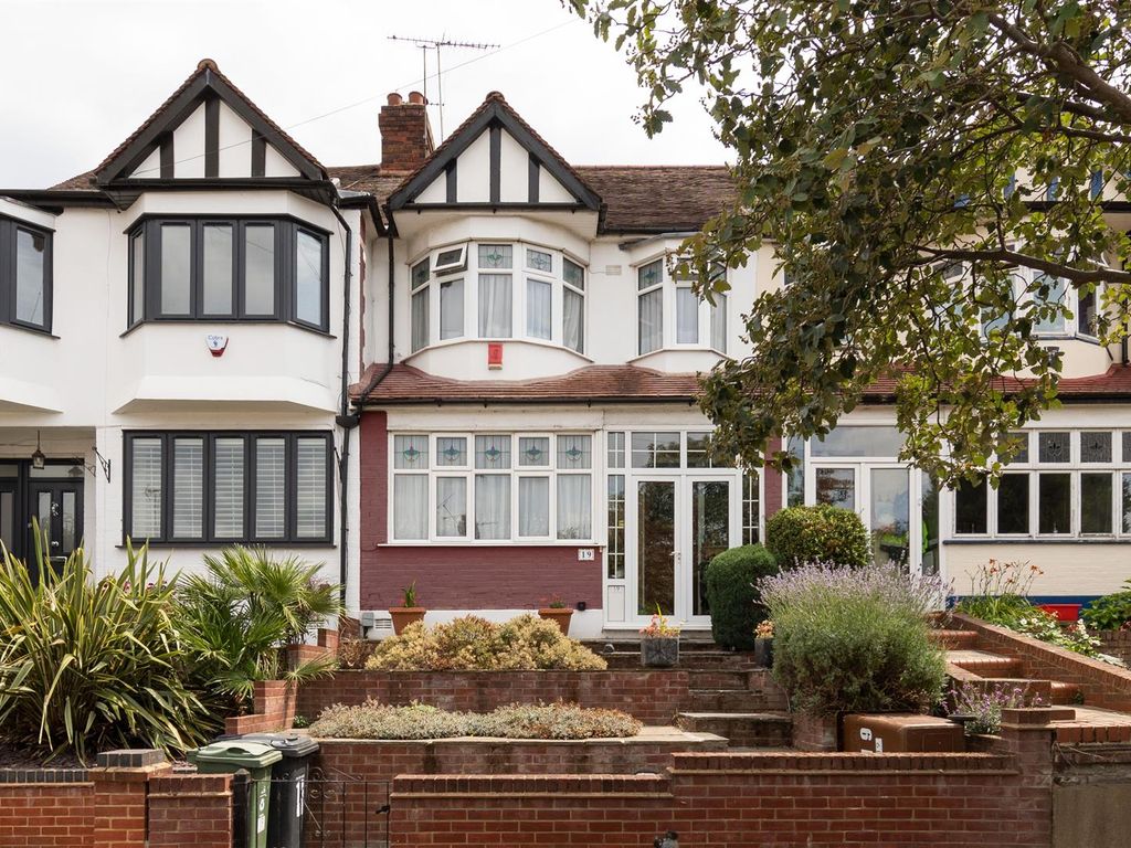 3 bed terraced house for sale in Lansdowne Road, London E4 Zoopla