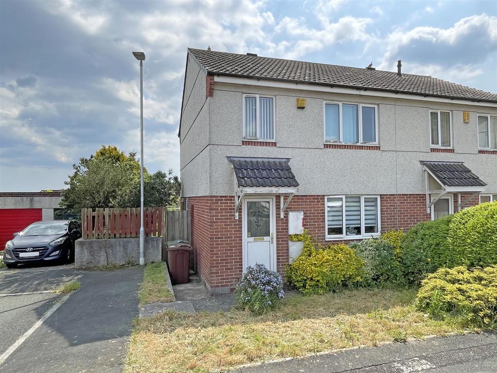 3 bed end terrace house for sale in Cayley Way, Kings Tamerton