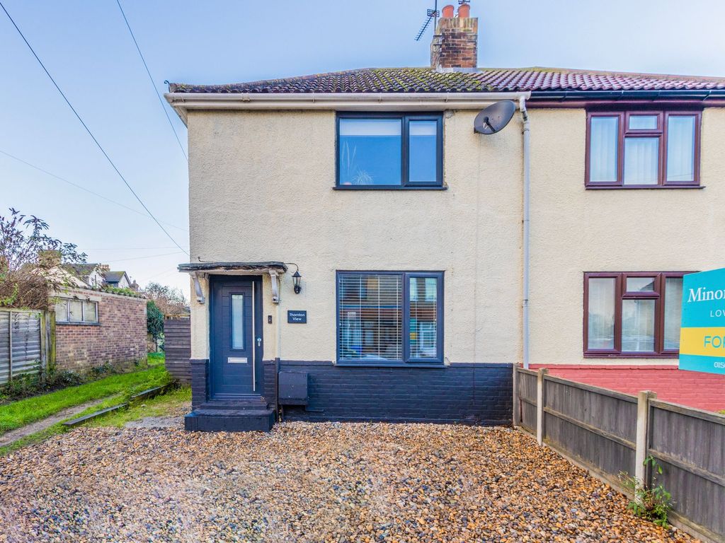 3 bed semidetached house for sale in Stanley Road, Lowestoft NR33, £