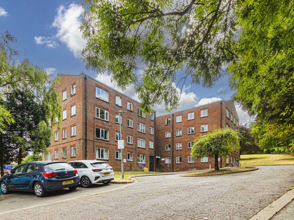 1 bed flat to rent in Aldwyck Court, Leighton Buzzard Road, Hemel
