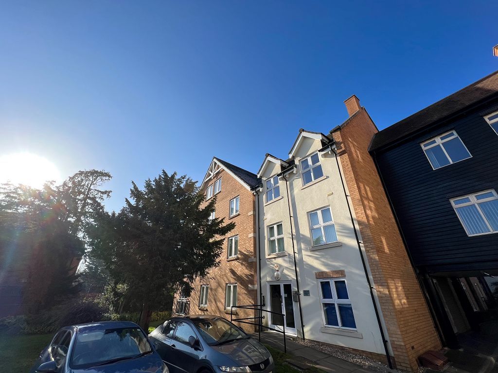 2 bed flat for sale in Hermitage Court, Honeywell Close, Oadby