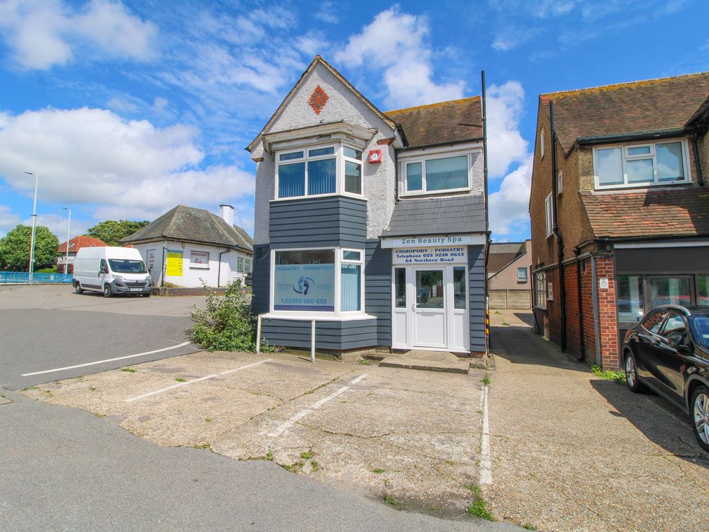 4 bed detached house for sale in Northern Road, Cosham, Portsmouth PO6