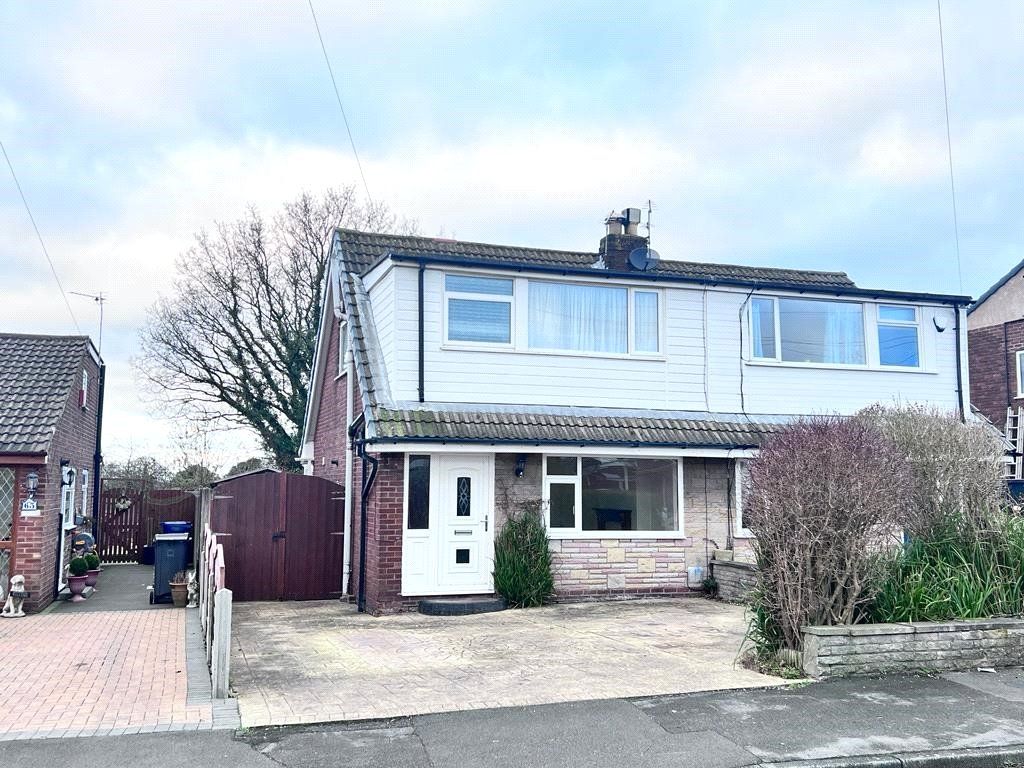 3 bed semidetached house for sale in Arrowsmith Drive, Hoghton