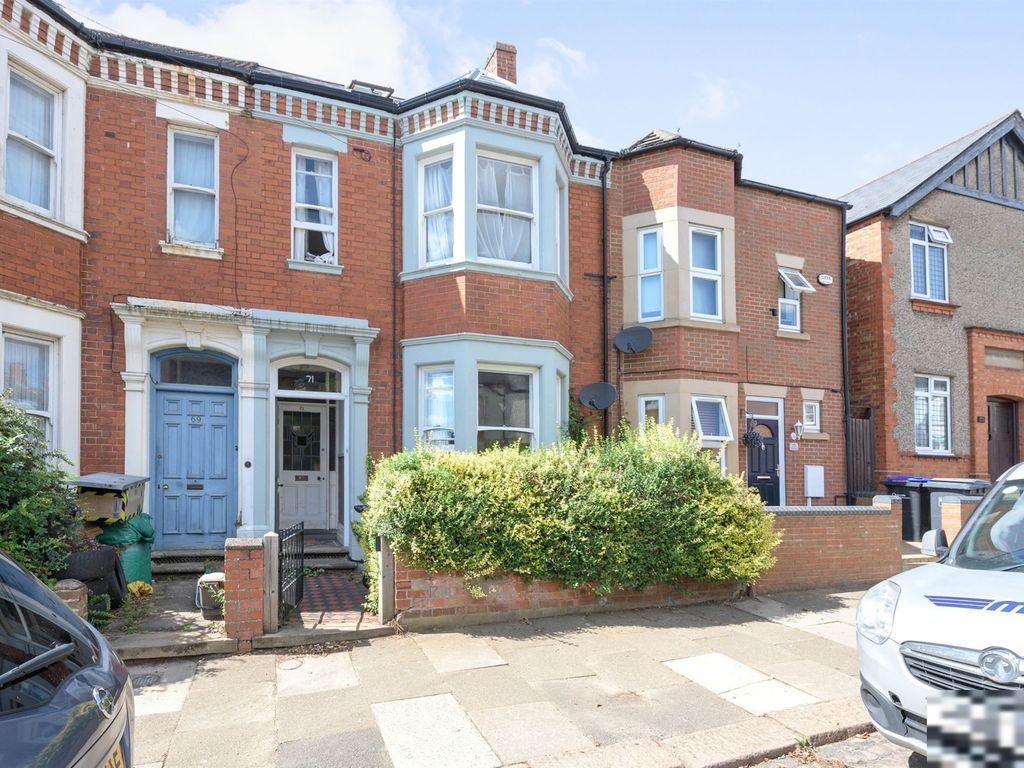 5 bed terraced house for sale in Clarence Avenue, Kingsthorpe