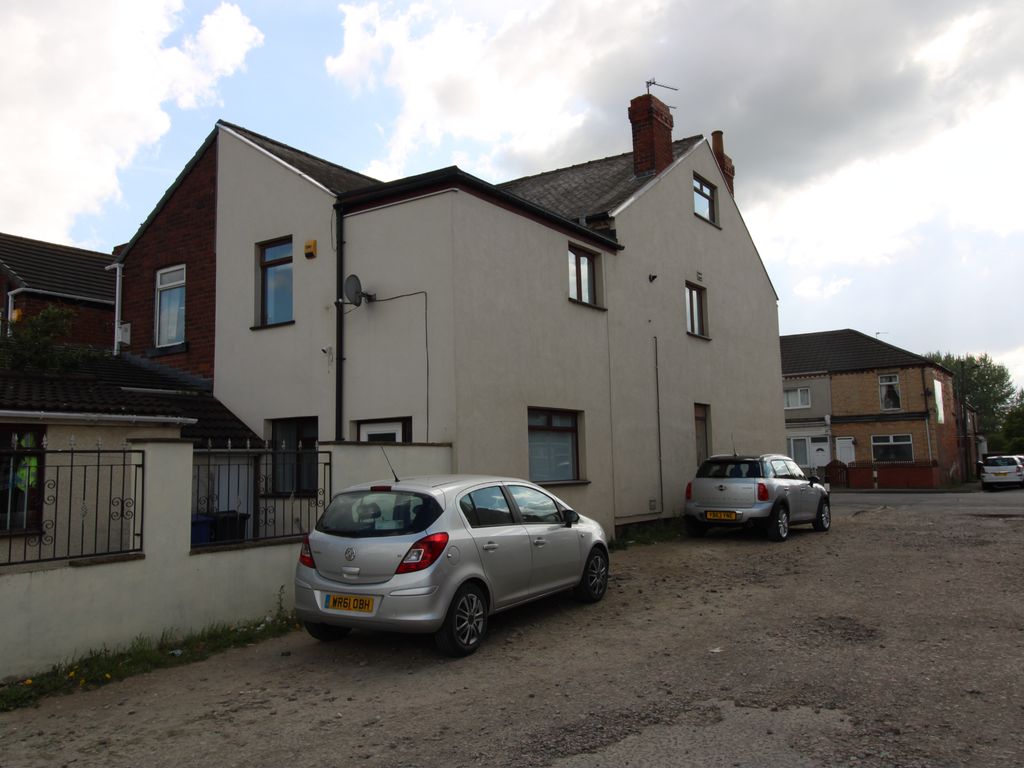 3 bed end terrace house for sale in Askern Road, Bentley, Doncaster DN5