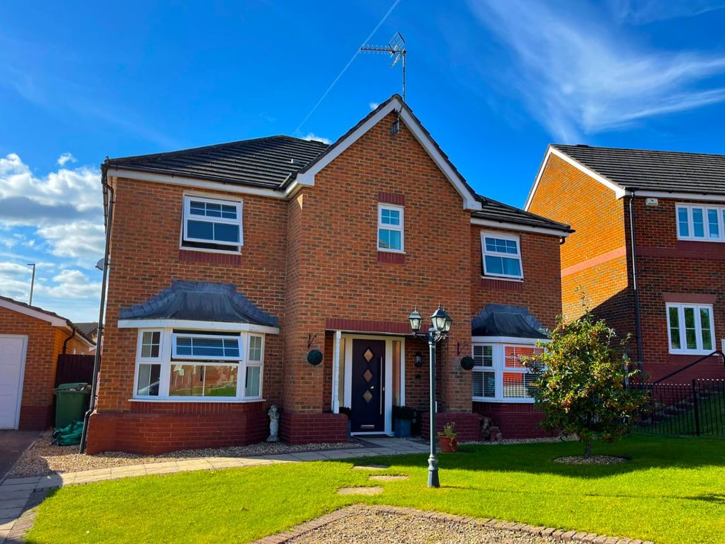 4 bed detached house for sale in Meadow Brook, Church Village