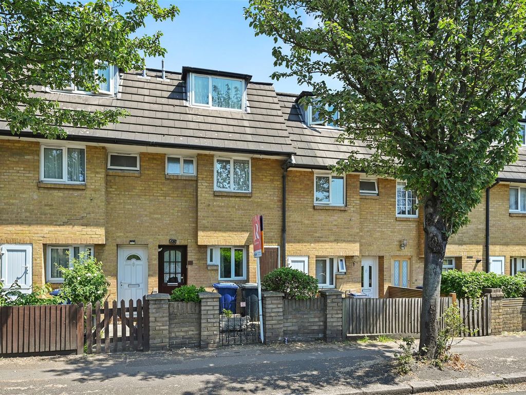 3 bed terraced house for sale in Winchester Street, London W3 Zoopla