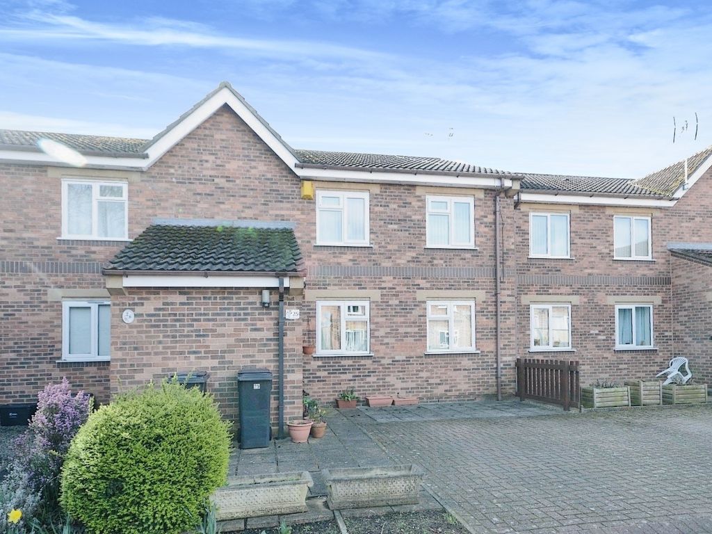 2 bed flat for sale in Wyre Court, Haxby, York YO32 Zoopla