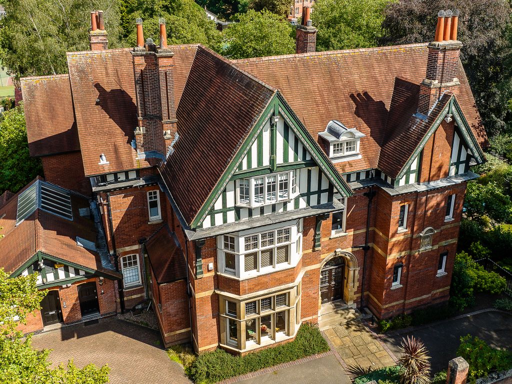 4 bed flat for sale in Cavendish Road East, Nottingham NG7, £635,000