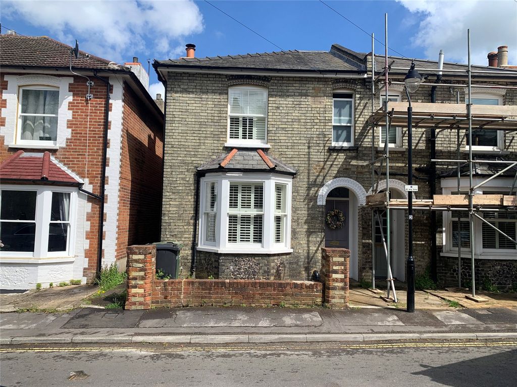 3 bed semidetached house for sale in Guildford, Surrey GU1 Zoopla