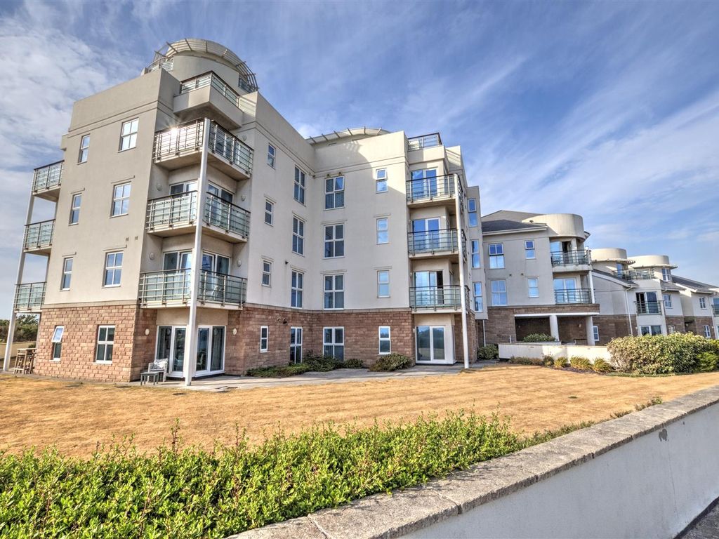 3 bed property for sale in 34 Hall Road West, Blundellsands, Liverpool