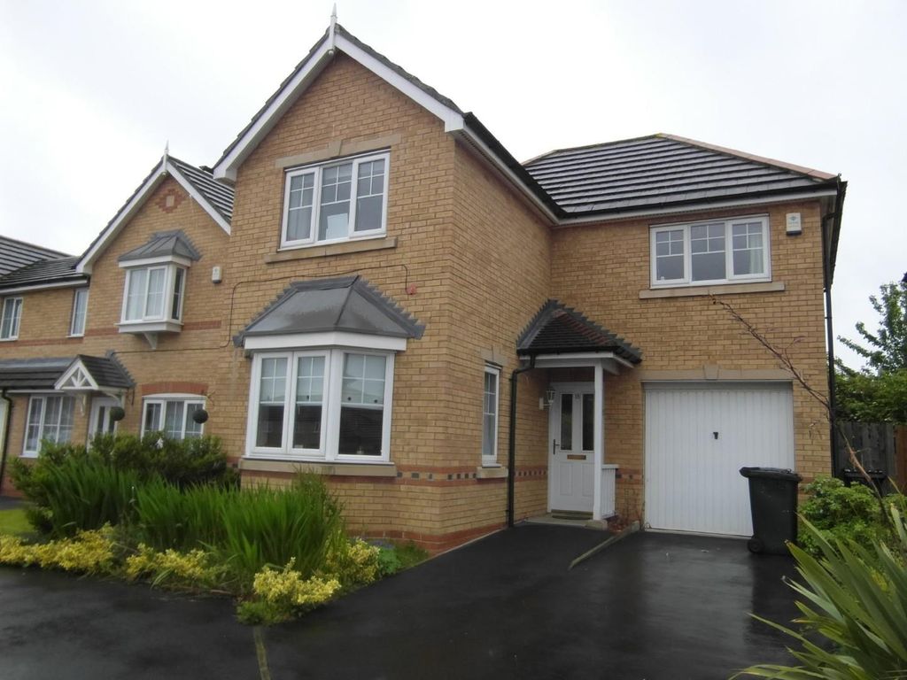 3 bed property to rent in Kingsbury Court, Longbenton, Newcastle Upon