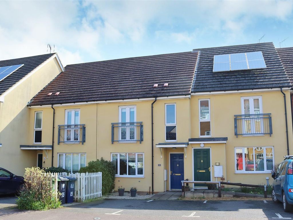 3 bed terraced house for sale in Grandridge Close, Fulbourn, Cambridge
