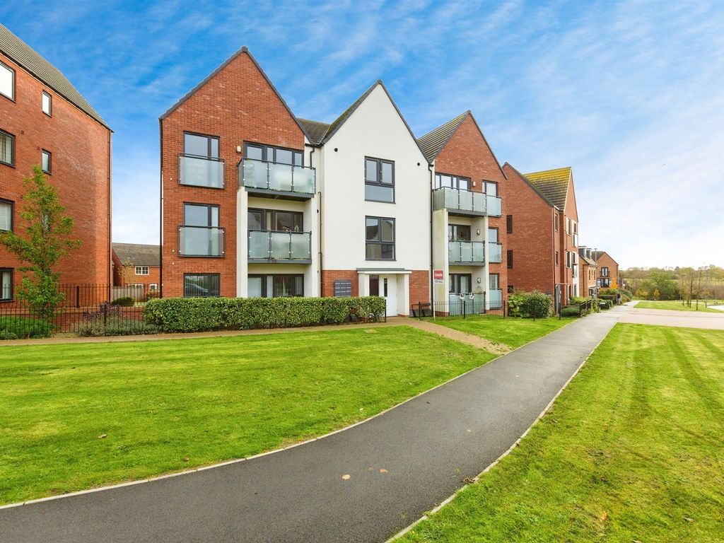 2 bed flat for sale in Cicero Crescent, Fairfields, Milton Keynes MK11