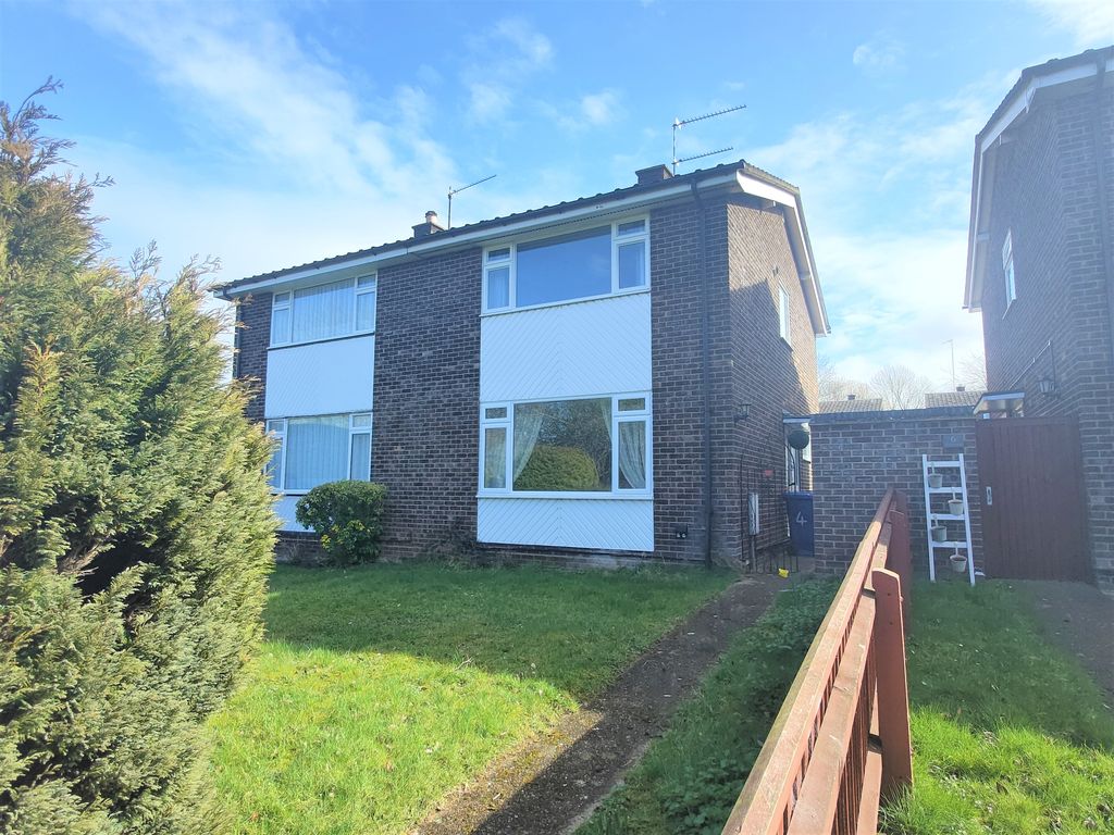 3 bed property to rent in Kytson Road, Fornham St. Martin, Bury St