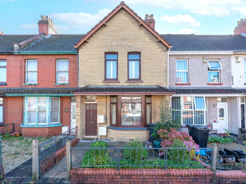 1 bed flat for sale in Cook Street, Avonmouth, Bristol BS11, £160,000 Zoopla