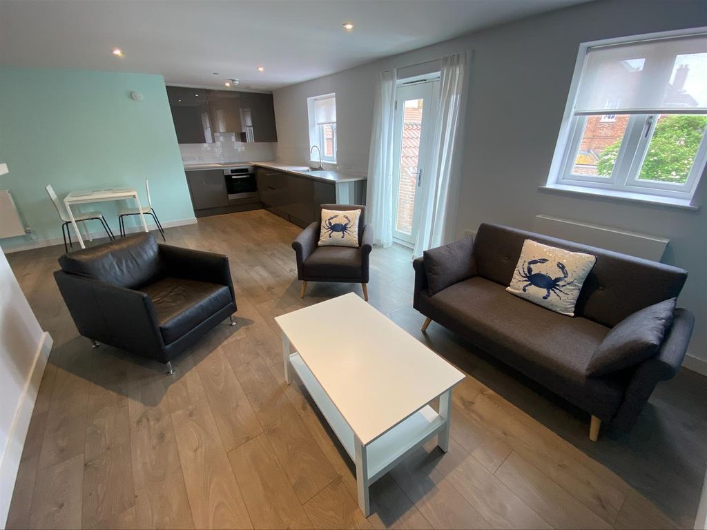 2 bed flat to rent in Orchard Buildings, St Marys Street, Bridgwater