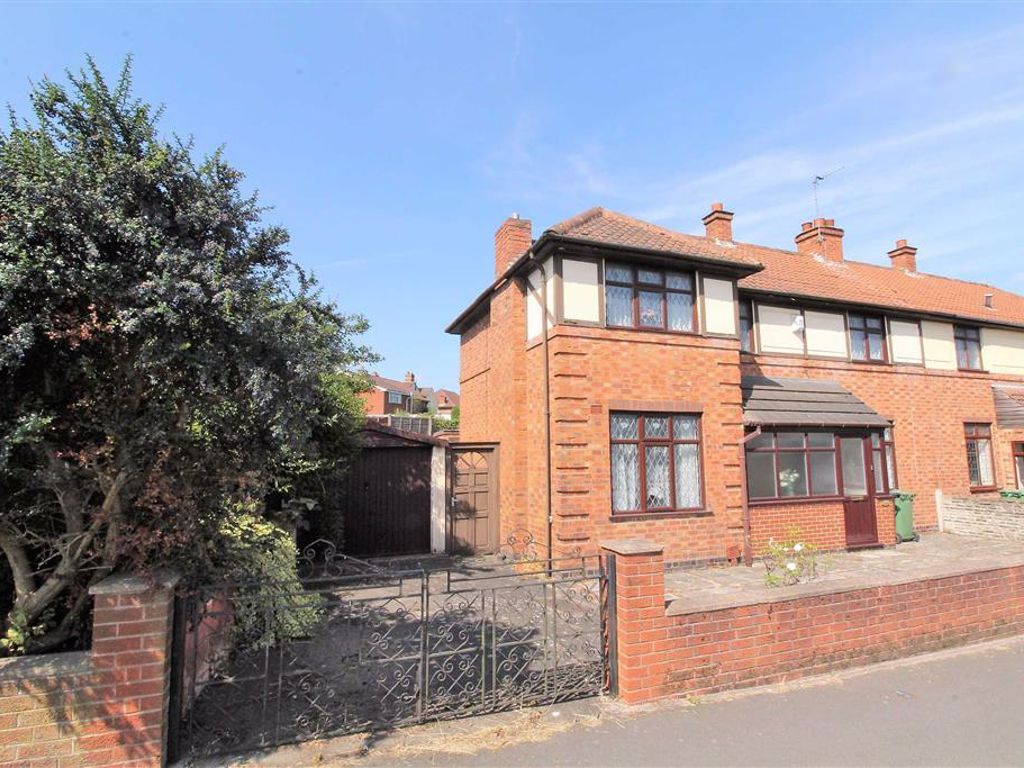3 bed semidetached house for sale in Birmingham New Road, Coseley