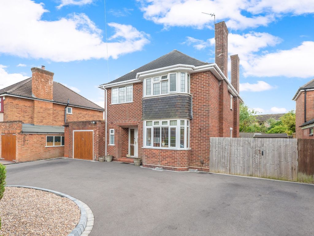 3 bed detached house for sale in Three Oaks Road, Wythall, Birmingham