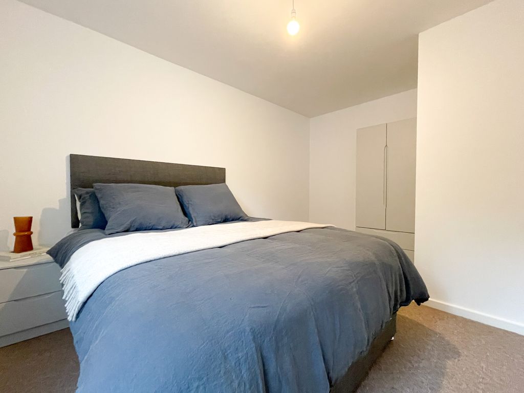 1 bed flat to rent in Wellington Road North, Stockport SK4 Zoopla