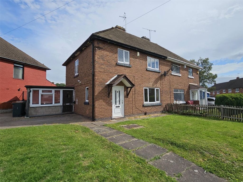 3 bed semidetached house to rent in Chestnut Road, Bedworth, Warwickshire CV12, £950 pcm Zoopla