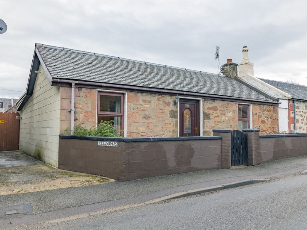 2 bed detached bungalow for sale in Argyle Street, Inverness IV2, £