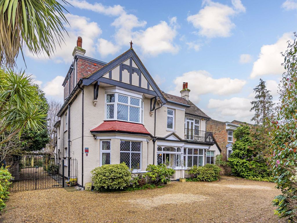 6 bed detached house for sale in Park Road, Hampton Hill, Hampton TW12