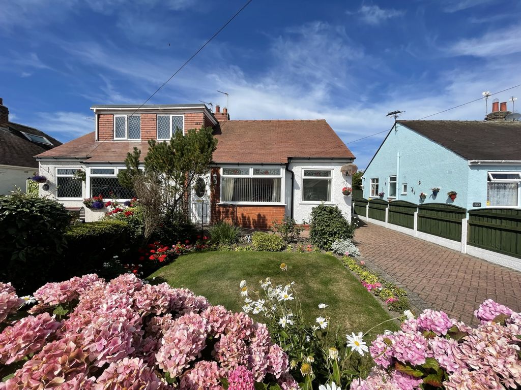 2 bed bungalow for sale in North Drive, Cleveleys FY5 Zoopla