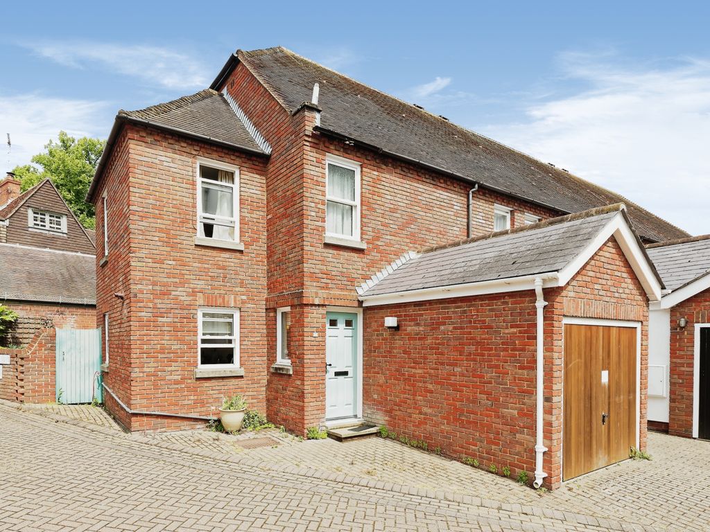 3 bed end terrace house for sale in Dane John Mews, Canterbury, Kent