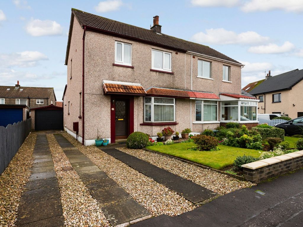3 bed semidetached house for sale in Ramsay Crescent, Kilbarchan