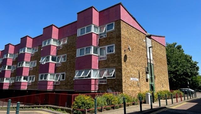 Flat 25 Horton House, 15 Lovelinch Close, London SE15