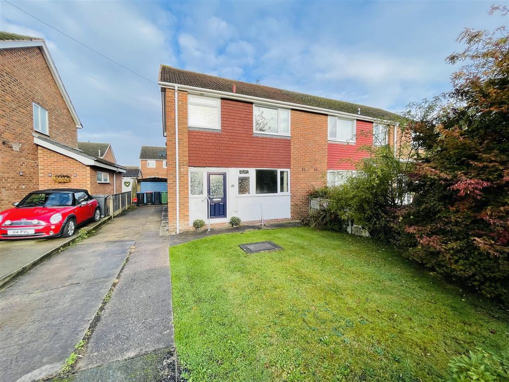 3 bed semidetached house for sale in Green Lane, Wincham, Northwich