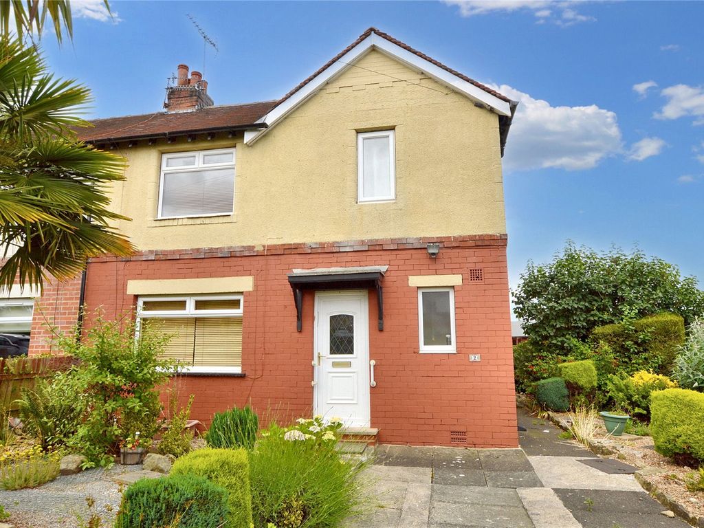 3 bed semidetached house for sale in Willow Road, Farsley, Pudsey