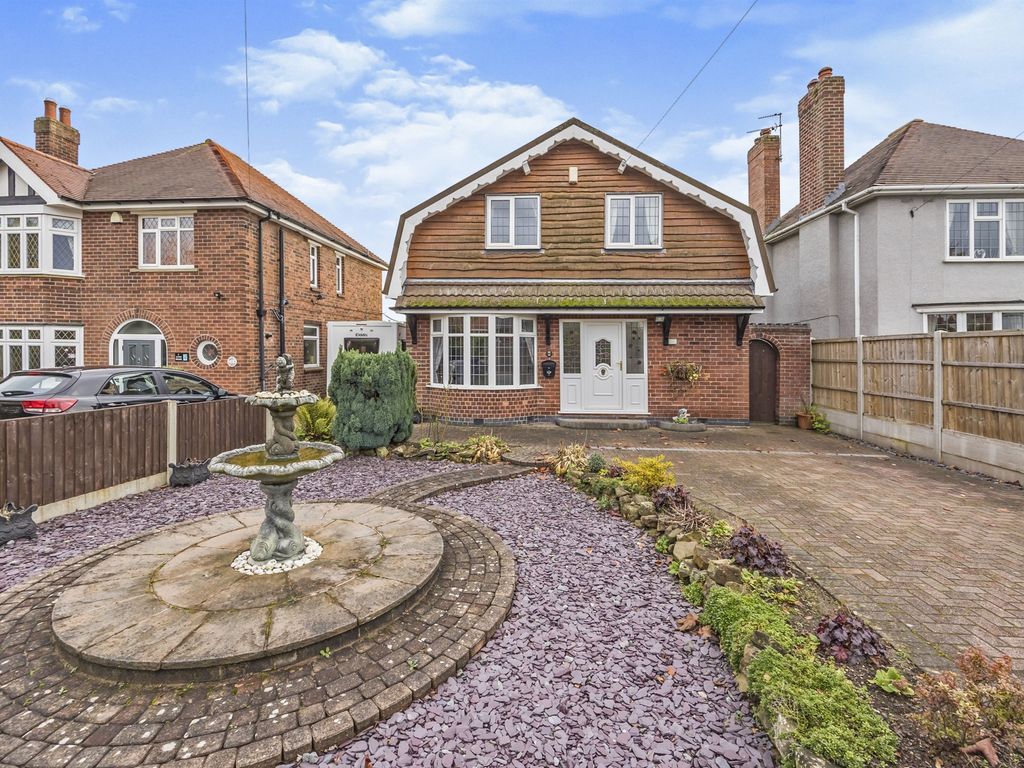 4 bed detached house for sale in High Lane West, West Hallam, Ilkeston