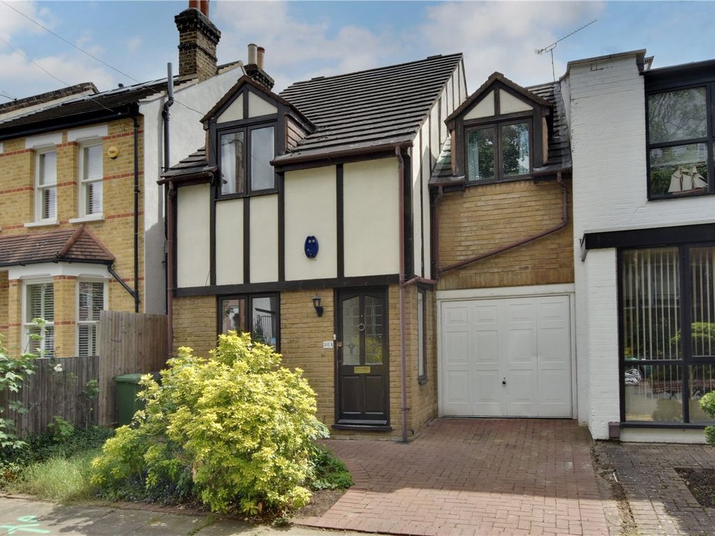 3 bed end terrace house for sale in Meadowcourt Road, Blackheath